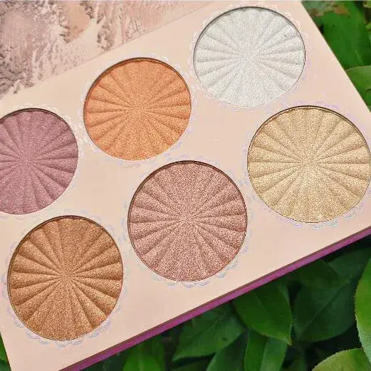 IGOODCO 4-in-1 Makeup Book Palette — 4